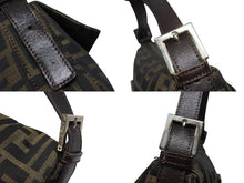 画像をギャラリービューアに読み込む, FENDI フェンディ ハンドバッグ ズッカ柄 マンマバケット ブラウン キャンバス レザー 26424 シルバー金具 美品 中古 4b004992