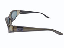 画像をギャラリービューアに読み込む, 極美品 GUCCI グッチ Gロゴ サングラス アイウェア ブラックスモーク カーキ ブラック プラスチック メタル金具 サイズ55◻︎16 中古 4b005006