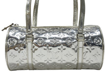 Load image into Gallery viewer, LOUIS VUITTON ルイヴィトン モノグラム ミロワール パピヨン アルジャン ハンドバッグ M95269 シルバー金具 美品 中古 4b005022