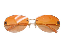 Load image into Gallery viewer, CHANEL シャネル ココマーク リムレス サングラス 4013 GP オレンジ ゴールド金具 サイズ59◻︎16 130 美品 中古 4b005035