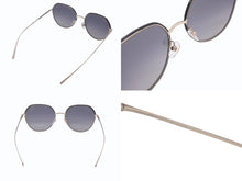 Load image into Gallery viewer, 極美品 CHANEL シャネル サングラス ゴールドフレーム 4251-J イタリア製 メタル ブラック ゴールド金具 サイズ55◻︎19 135 中古 4b005038