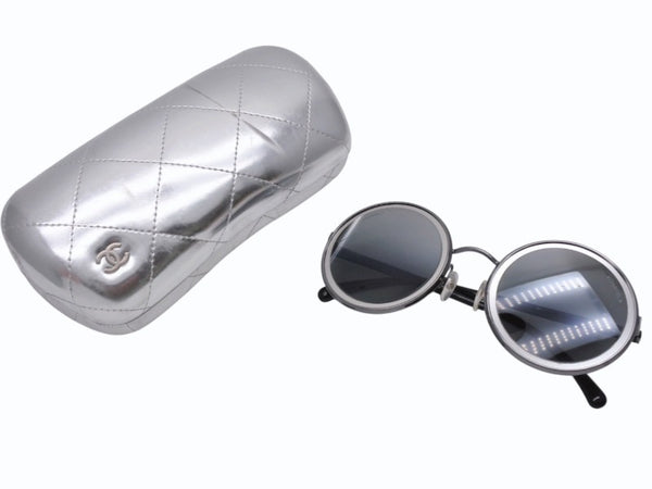 CHANEL シャネル サングラス レジン 4226 プラスチック メタル ブラック ブラックミラー金具 サイズ50◻︎26 140 美品 中古 4b005039