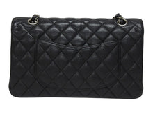 Load image into Gallery viewer, CHANEL シャネル マトラッセ25 チェーンショルダーバッグ ココマーク 21番台 キャビアスキン ブラック シルバー金具 美品 中古 4b005040