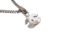 Load image into Gallery viewer, 極美品 CHANEL シャネル ネックレス アクセサリー ココマーク 04P刻印 15g ラインストーン メタル シルバー オレンジ 中古 4b005042