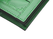 画像をギャラリービューアに読み込む, 新品未使用 GUCCI グッチ GGマトラッセ 二つ折り財布 723786 UM8IG 3219 GGマトラッセレザー グリーン ゴールド金具 中古 4b005047