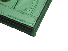 画像をギャラリービューアに読み込む, 新品未使用 GUCCI グッチ GGマトラッセ 二つ折り財布 723786 UM8IG 3219 GGマトラッセレザー グリーン ゴールド金具 中古 4b005047