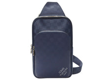 画像をギャラリービューアに読み込む, LOUIS VUITTON ルイヴィトン ダミエアンフィニ アヴェニュー スリングバッグ ボディバッグ N40439 ネイビー シルバー金具 美品 中古 4b005051