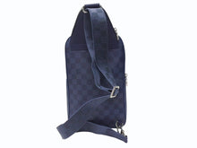画像をギャラリービューアに読み込む, LOUIS VUITTON ルイヴィトン ダミエアンフィニ アヴェニュー スリングバッグ ボディバッグ N40439 ネイビー シルバー金具 美品 中古 4b005051