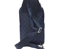 画像をギャラリービューアに読み込む, LOUIS VUITTON ルイヴィトン ダミエアンフィニ アヴェニュー スリングバッグ ボディバッグ N40439 ネイビー シルバー金具 美品 中古 4b005051