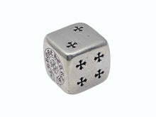 Load image into Gallery viewer, CHROME HEARTS クロムハーツ DICE ダイス サイコロ 重量約57.2g CHプラス ホースシュー 2015年 クリスマス限定 シルバー 美品 中古 4b005055