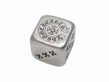 Load image into Gallery viewer, CHROME HEARTS クロムハーツ DICE ダイス サイコロ 重量約57.2g CHプラス ホースシュー 2015年 クリスマス限定 シルバー 美品 中古 4b005055