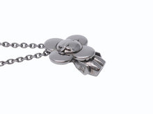 Load image into Gallery viewer, 新品未使用 LOUIS VUITTON ルイヴィトン ペンダントヴィヴィエンヌ ネックレス M00831 メタル グンメタリック 中古 4b005059