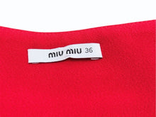 Load image into Gallery viewer, MIUMIU ミュウミュウ ビジューポケット フレアスカート MG518 サイズ36 レーヨン アセテート ラインストーン レッド 美品 中古 4b005087