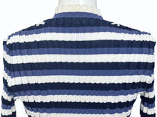 Load image into Gallery viewer, LOUIS VUITTON ルイヴィトン ボーダー リブニット半袖トップス ブルー ホワイト サイズM 美品 中古 4b005116