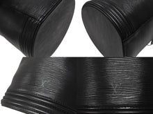 Load image into Gallery viewer, LOUIS VUITTON ルイヴィトン カンヌ エピ ノワール ハンドバッグ M48032 エピレザー ブラック ゴールド金具 美品 中古 4b005128