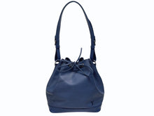 画像をギャラリービューアに読み込む, LOUIS VUITTON ルイヴィトン エピ プチノエ ミルティーユ ショルダーバッグ M5901G エピレザー ブルー 美品 中古 4b005130