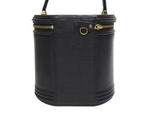 Load image into Gallery viewer, LOUIS VUITTON ルイヴィトン カンヌ エピ ノワール ハンドバッグ M48032 エピレザー ブラック ゴールド金具 美品 中古 4b005142