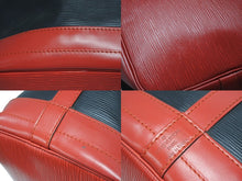 画像をギャラリービューアに読み込む, LOUIS VUITTON ルイヴィトン ショルダーバッグ エピ ノエ M44017 エピレザー バイカラー カスティリアンレッド ノワール 美品 中古 4b005144