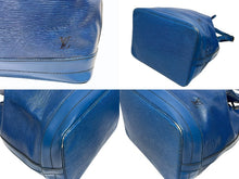 画像をギャラリービューアに読み込む, LOUIS VUITTON ルイヴィトン ショルダーバッグ エピ ノエ M44005 エピレザー ブルー ゴールド金具 美品 中古 4b005145