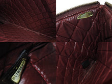 Load image into Gallery viewer, CHANEL シャネル クラッチバッグ ポーチ マトラッセ キルティング 20番台 A82045 レザー ブラック 美品 中古 4b005152
