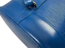 画像をギャラリービューアに読み込む, LOUIS VUITTON ルイヴィトン ショルダーバッグ ランドネGM M43085 ゴールド金具 ブルー エピレザー 美品 中古 4b005154