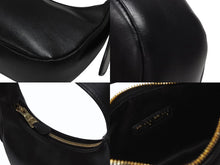 Load image into Gallery viewer, 極美品 MIUMIU ミュウミュウ ショルダーバッグ ハンドバッグ ホーボー 2way 5BC161 レザー ブラック ゴールド金具 中古 4b005170