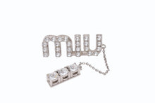 Load image into Gallery viewer, MIUMIU ミュウミュウ ピアス ぶら下がり 両耳 ラインストーン ブランドロゴ 5JO661 2DNC F0OKL 16.1g 美品 中古 4b005184
