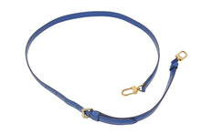 Load image into Gallery viewer, 極美品 LOUIS VUITTON ルイヴィトン ショルダーストラップ BJ7224 フランス製 レザー ブルー ゴールド金具 中古 4b005193