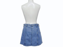 Load image into Gallery viewer, 極美品 CHROME HEARTS クロムハーツ デニムスカート サイズM クロスボールボタン シルバ−925 インディゴブルー 中古 4b005221