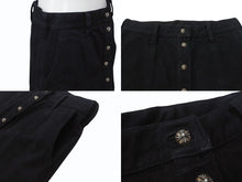 Load image into Gallery viewer, CHROME HEARTS クロムハーツ デニムスカート サイズM クロスボールボタン シルバ−925 ブラック 美品 中古 4b005222