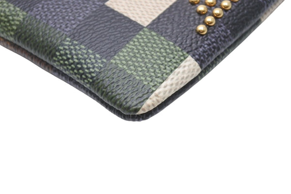 新品未使用 LOUIS VUITTON ルイヴィトン ポシェットクレ M83175 ダミエポップキャンバス ダモフラージュ 中古 4b005228