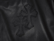 Load image into Gallery viewer, 新品未使用 CHROME HEARTS クロムハーツ キッズ フレアニーレザーパンツ サイズ10Y セメタリークロスパッチ ブラック 中古 4b005240