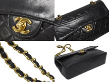 Load image into Gallery viewer, 極美品 CHANEL シャネル マトラッセ24 Sフラップ Wチェーンショルダーバッグ 1番台 ココマーク ラムスキン ブラック 中古 4b005245