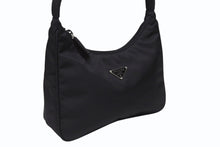 画像をギャラリービューアに読み込む, 極美品 PRADA プラダ ホーボー ワンショルダーバッグ MV515 トライアングルロゴ ナイロン ブラック 中古 4b005254