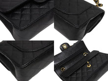 Load image into Gallery viewer, 極美品 CHANEL シャネル マトラッセ23 Wフラップ Wチェーン ショルダーバッグ 7番台 キャビアスキン ココマーク ブラック ゴールド金具 中古 4b005256