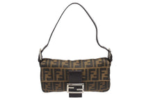 画像をギャラリービューアに読み込む, FENDI フェンディ ハンドバッグ ズッカ柄 マンマバケット ブラウン キャンバス レザー 26424 シルバー金具 美品 中古 4b005301