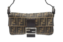 画像をギャラリービューアに読み込む, FENDI フェンディ ハンドバッグ ズッカ柄 マンマバケット ブラウン キャンバス レザー 26424 シルバー金具 美品 中古 4b005301