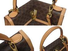 画像をギャラリービューアに読み込む, CELINE セリーヌ ハンドバッグ ショルダーバッグ 2WAY M 14 マカダム柄 PVC レザー ブラウン ゴールド金具 美品 中古 4b005319