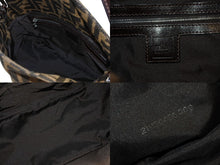 画像をギャラリービューアに読み込む, 極美品 FENDI フェンディ マンマバケット ワンショルダーバッグ 26426 ズッカ柄 縦長 シルバー金具 中古 4b005345