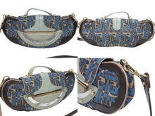 画像をギャラリービューアに読み込む, FENDI フェンディ ハンドバッグ 2WAY ショルダーバッグ キャンバス レザー ブルー ゴールド金具 良品 中古 4b005346