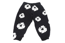Load image into Gallery viewer, 新品同様 DENIM TEARS デニムティアーズ スウェットパンツ キッズ用 RN162838 ブラック コットン サイズ4Y 中古 4b005353