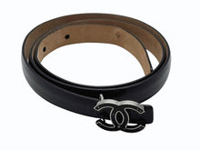 Load image into Gallery viewer, CHANEL シャネル レザーベルト B12 P刻印 サイズ70/28 ココマーク スター パテント エナメル ブラック 良品 中古 4b005391