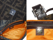 画像をギャラリービューアに読み込む, FENDI フェンディ ズッカ柄 マンマバケット ワンショルダーバッグ 木の実 フェルト レザー ブラウン シルバー金具 ロゴ 良品 中古 4b005397