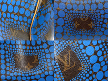 Load image into Gallery viewer, 極美品 LOUIS VUITTON ルイヴィトン スピーディ30 ハンドバッグ M40691 モノグラム パンプキンドット 草間彌生 ブルー 中古 4b005426