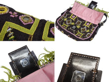 画像をギャラリービューアに読み込む, 極美品 FENDI フェンディ ビーズ刺繍 マンマバケット ハンドバッグ ブラック マルチカラー キャンバス ビーズ レザー ワンショルダー 26424 中古 4b005436