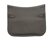 Load image into Gallery viewer, 極美品 HERMES エルメス ショルダーバッグ ジプシエール28 □O シルバー金具 エタン バイカラー トリヨンクレマンス 中古 4b005442