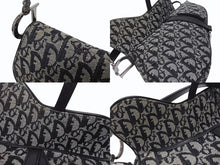 画像をギャラリービューアに読み込む, 極美品 Christian Dior クリスチャンディオール トロッター サドルバッグ ブラック ガリアーノ期 シルバー金具 ブラック ロゴ 中古 4b005447