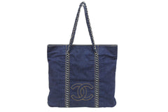 極美品 CHANEL シャネル ラグジュアリーライン チェーントートバッグ 10番台 ココマーク ステッチ デニム ネイビー シルバー金具 中古 4b005451
