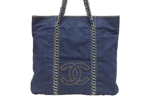極美品 CHANEL シャネル ラグジュアリーライン チェーントートバッグ 10番台 ココマーク ステッチ デニム ネイビー シルバー金具 中古 4b005451