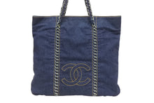 Load image into Gallery viewer, 極美品 CHANEL シャネル ラグジュアリーライン チェーントートバッグ 10番台 ココマーク ステッチ デニム ネイビー シルバー金具 中古 4b005451